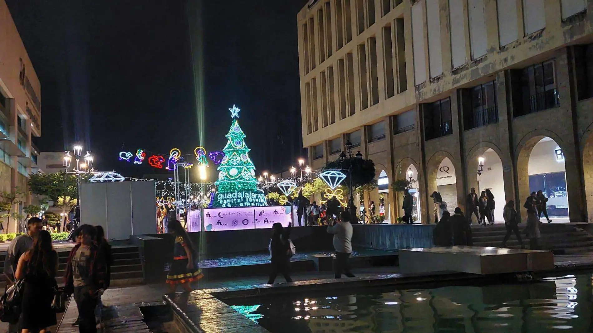 El Centro Joyero se prepara para la llegada de la Navidad